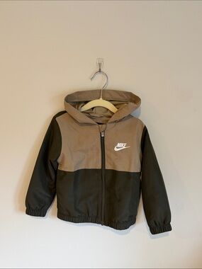 Nike Boys Two-Tone Hooded Jacket — Taupe & Dark Green. Light windbreaker.